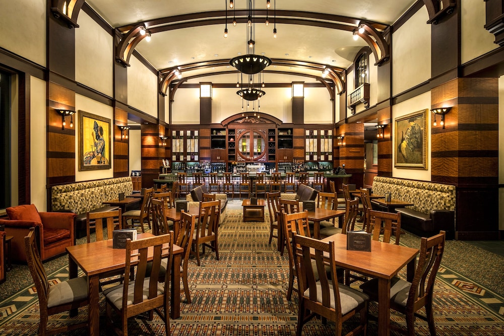 Disney Grand Californian 54/70