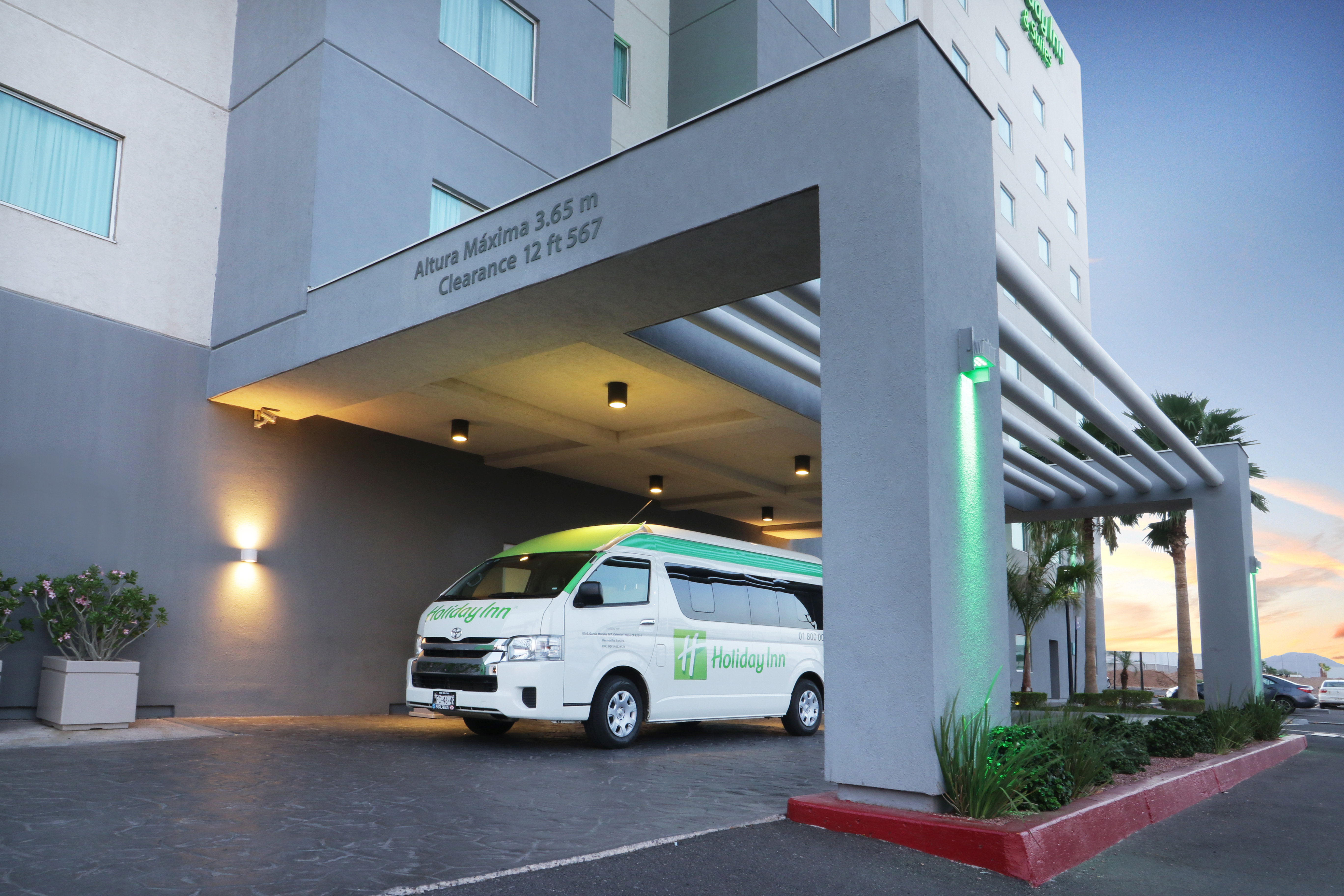 Holiday Inn Hotel & Suites Hermosillo Aeropuerto 42/50
