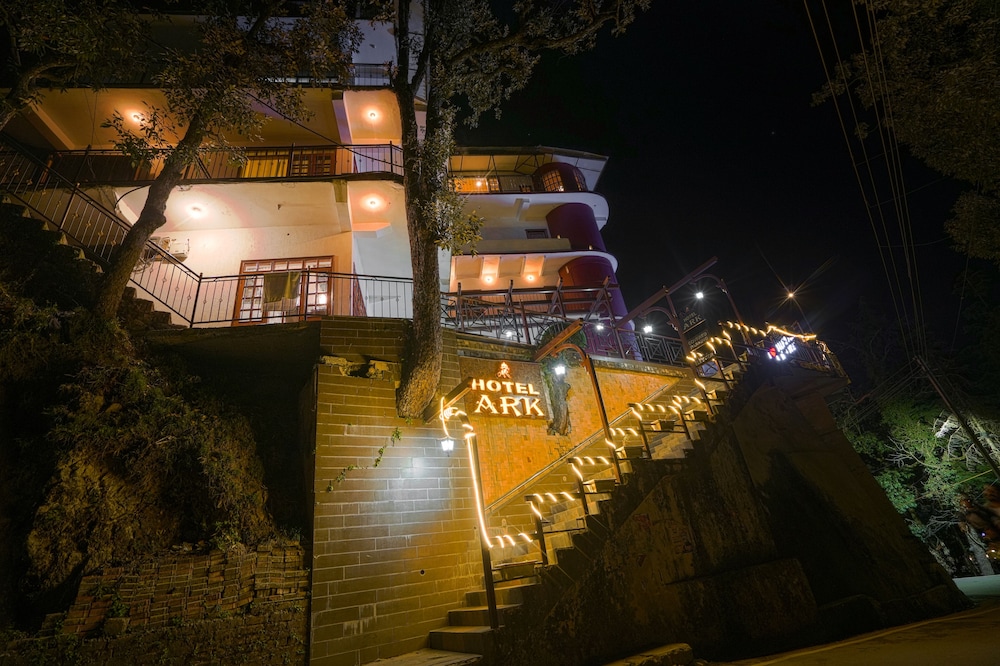 HOTEL ARK 5/41