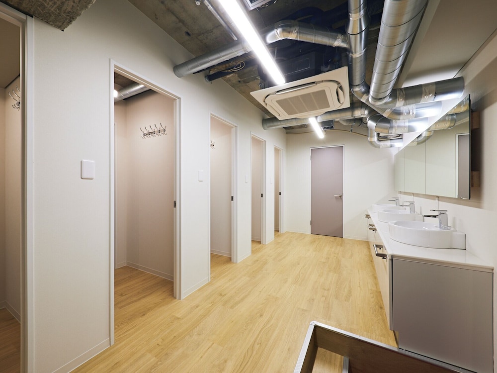 Shijo Guesthouse HIVE - Hostel 48/50