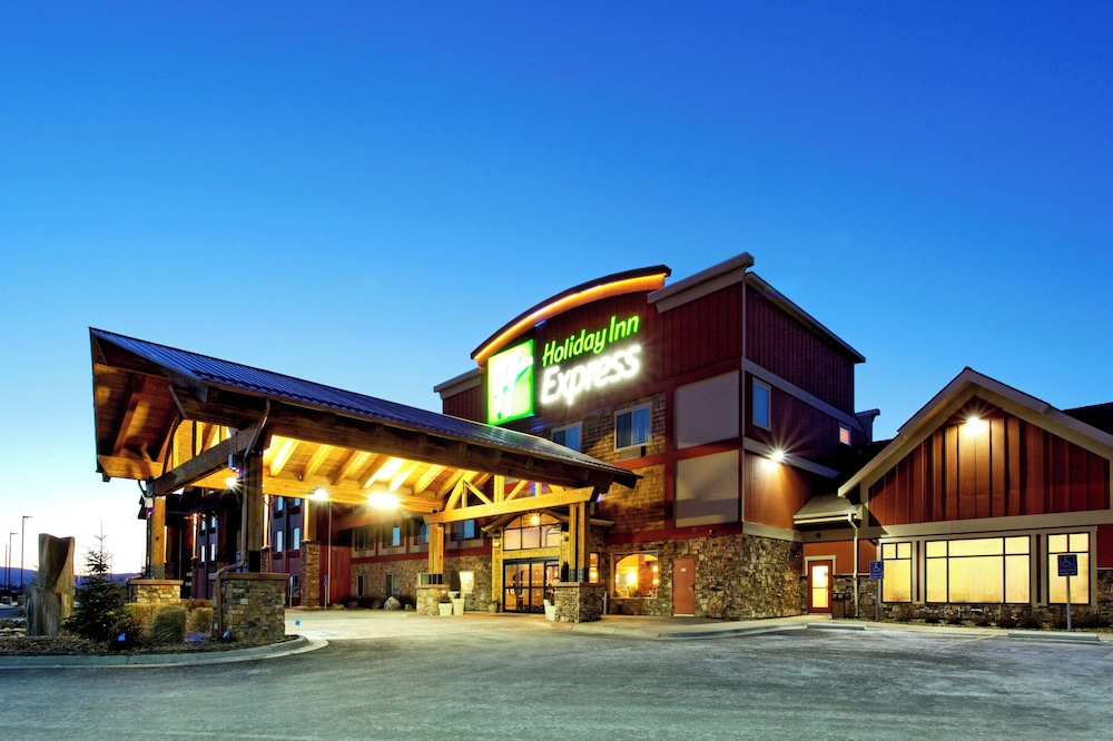 Holiday Inn Express Hotel & Suites Kalispell 2/77