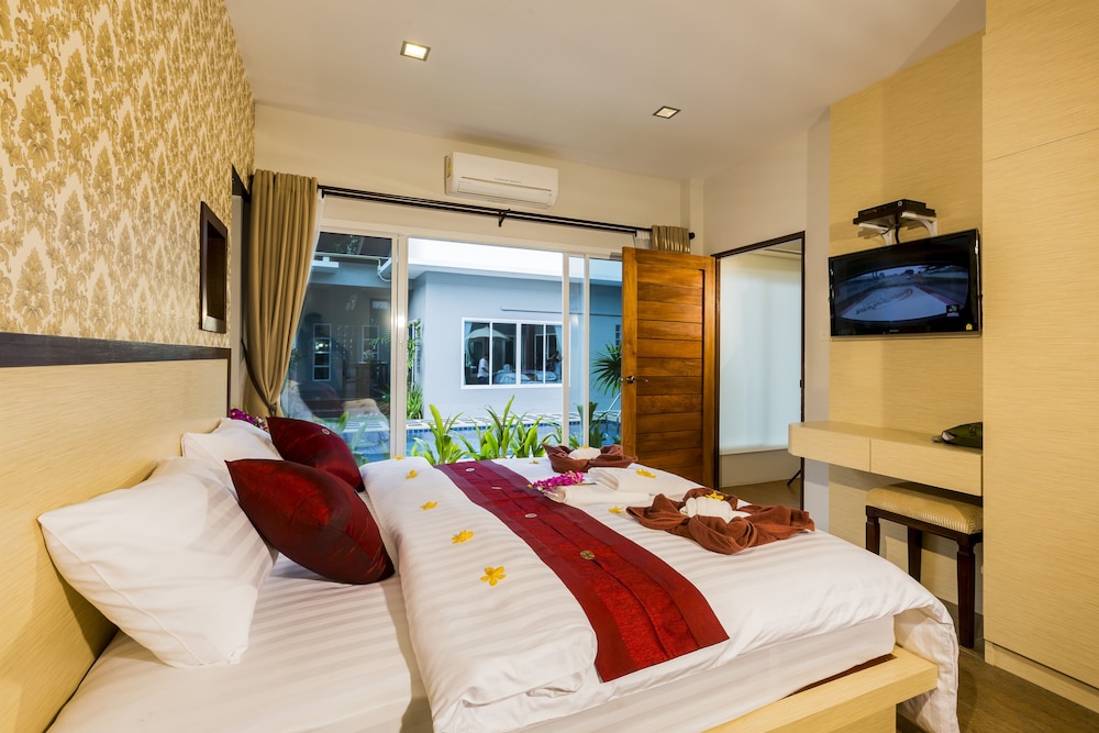 Irawan House 29/48