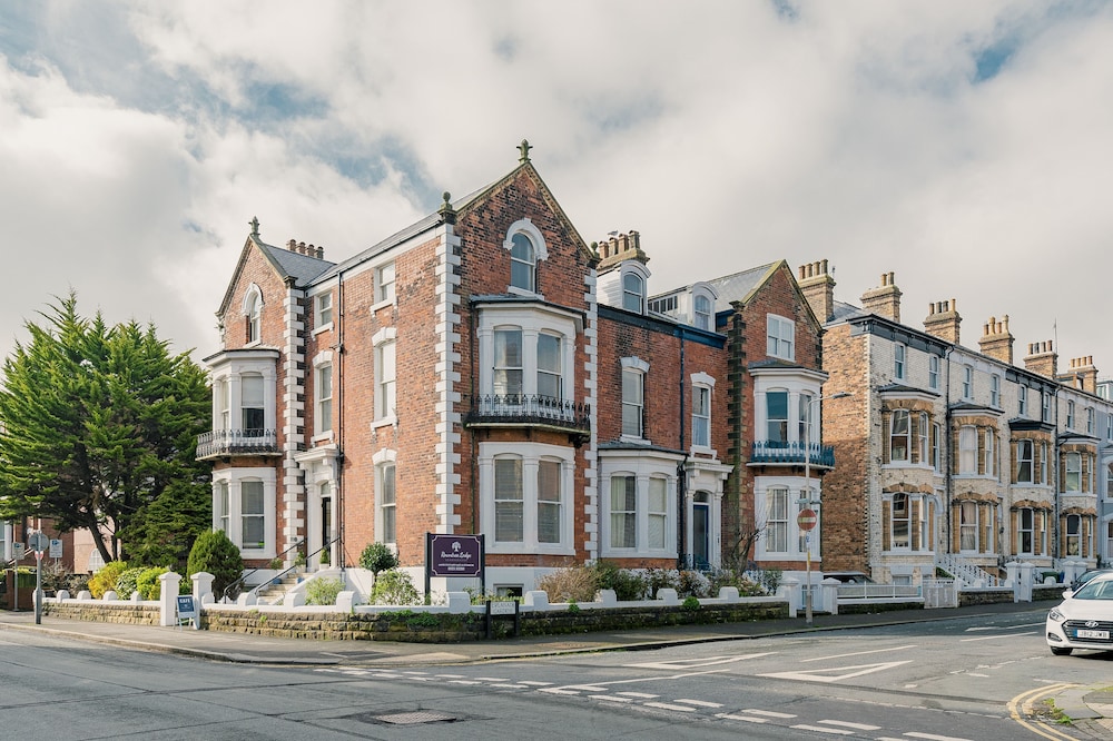 17 West Street 40/41