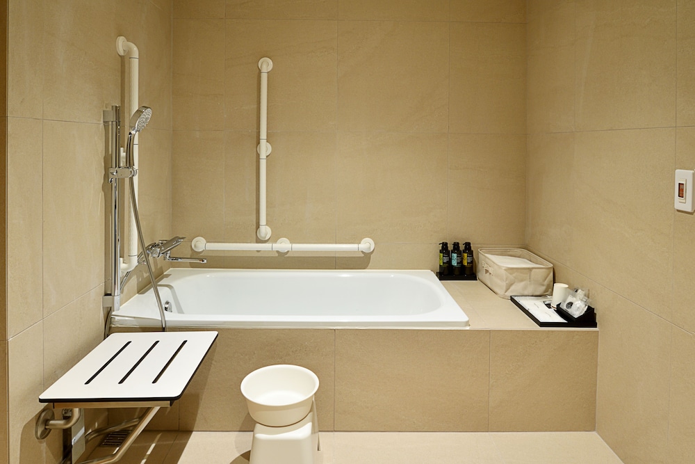 Hotel Gracery Taipei 50/50