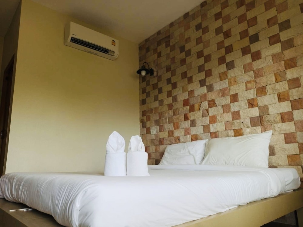 Wangpla Villa Resort 24/67