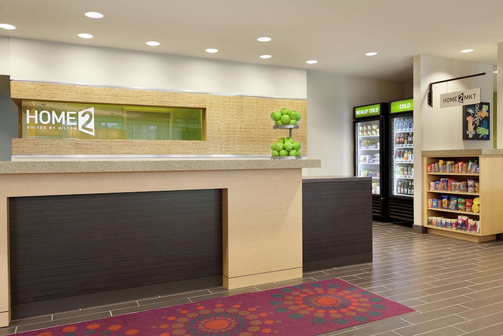 Home2 Suites by Hilton Seattle Airport 6/27