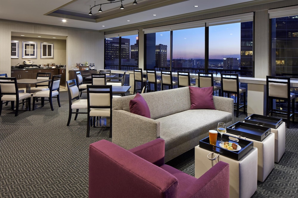 Hyatt Regency Tulsa Downtown 45/86