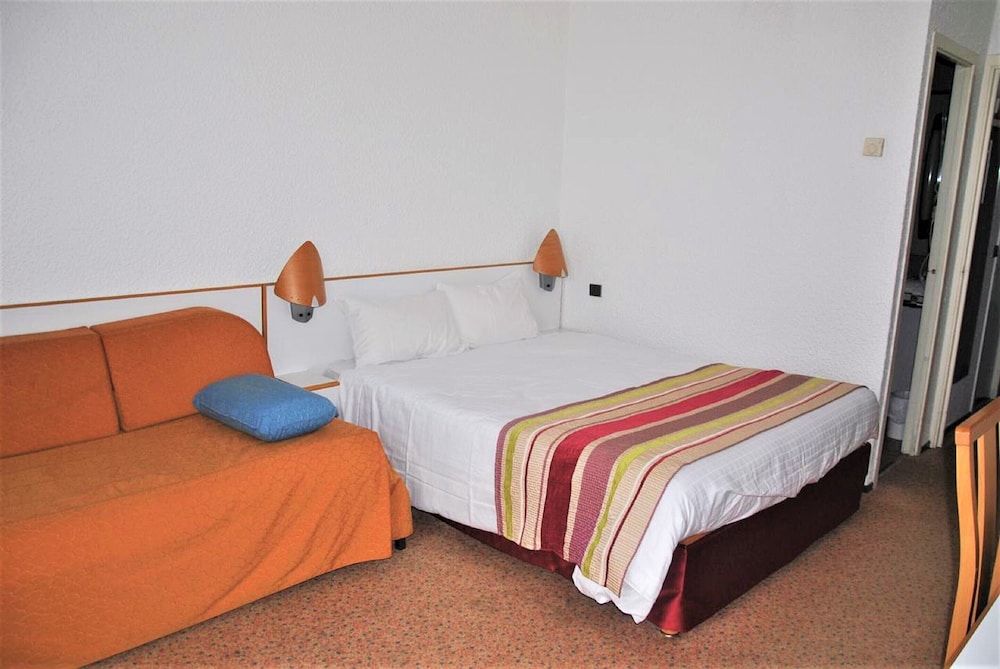 ibis Styles Lille Neuville en Ferrain 13/47