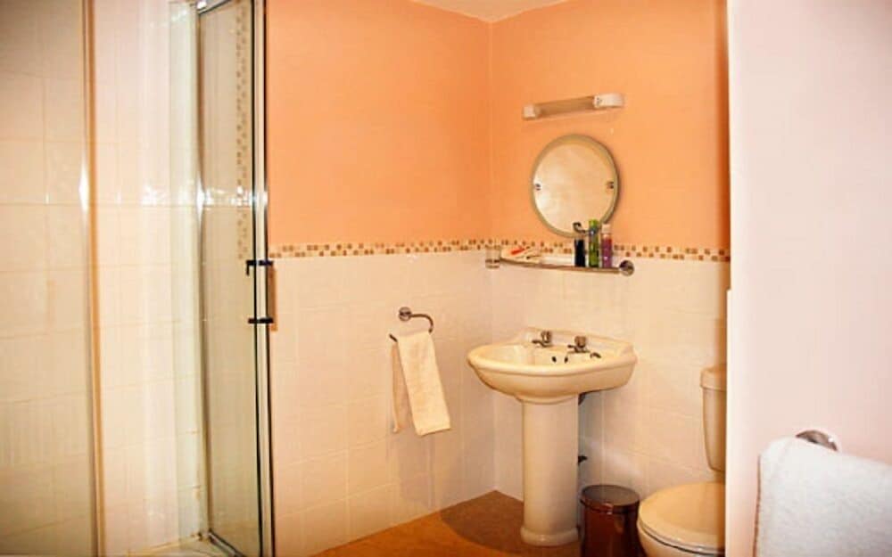 Hillbrow Farm B&B 11/11