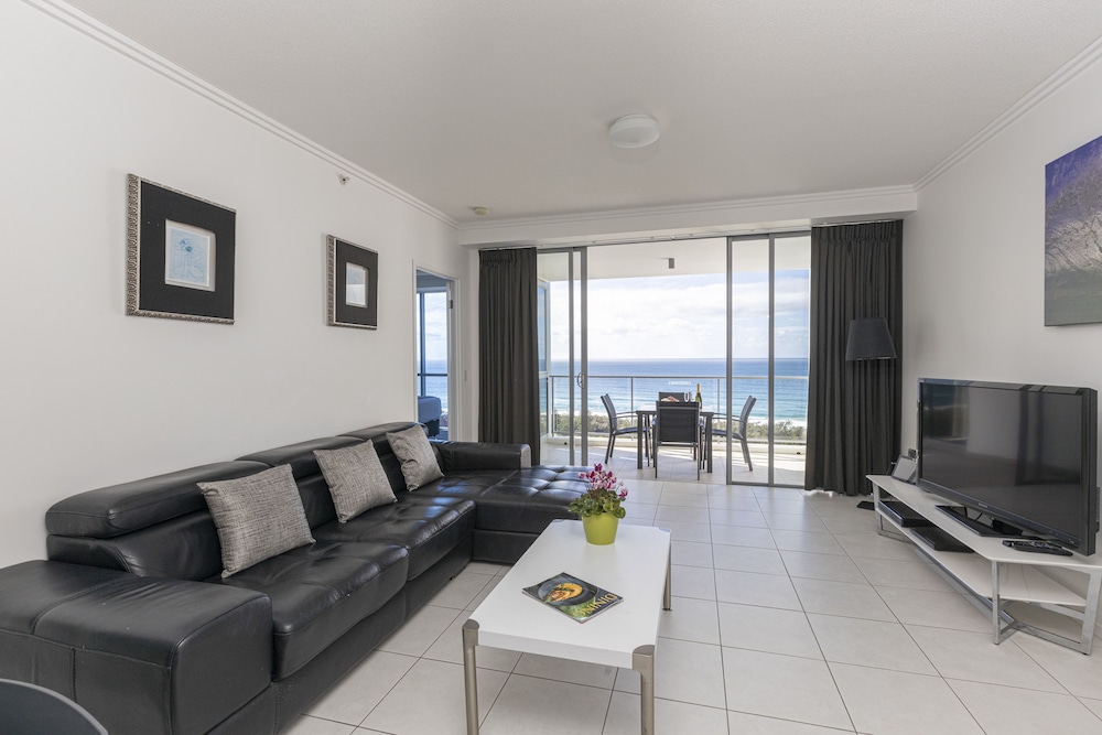 Ocean Pacific Resort 47/73