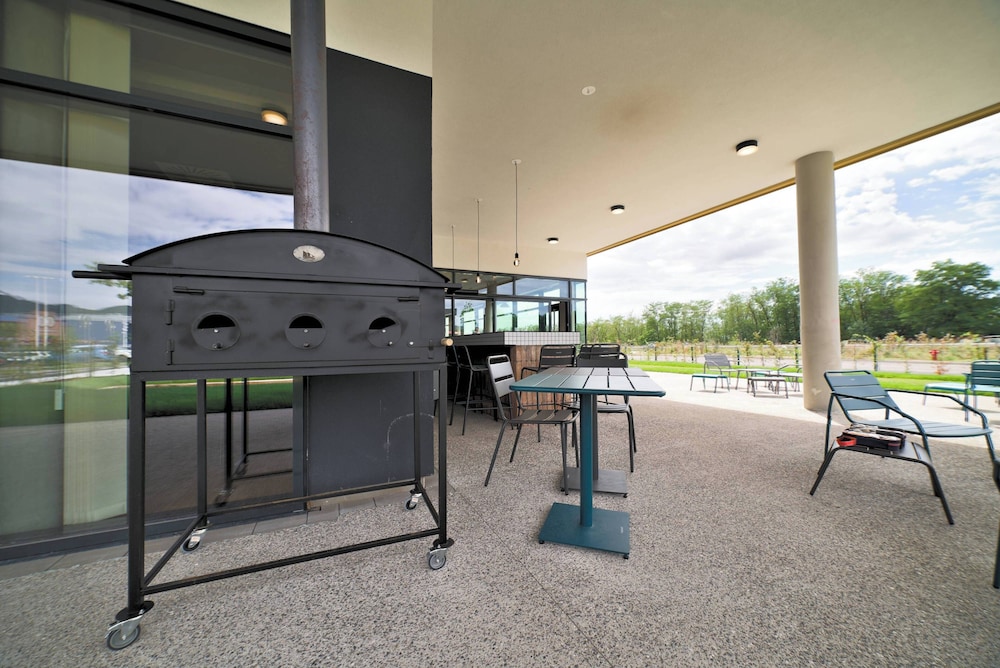 greet hotel Cernay Mulhouse 23/50