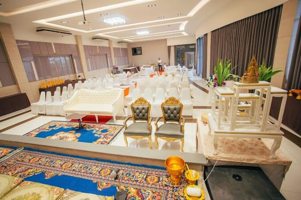 Tara Park Resotel 30/41