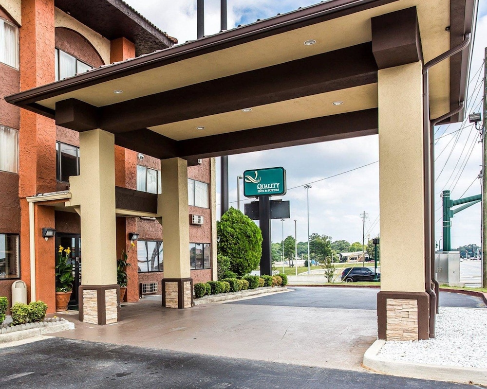 Quality Inn And Suites Southlake 4/49