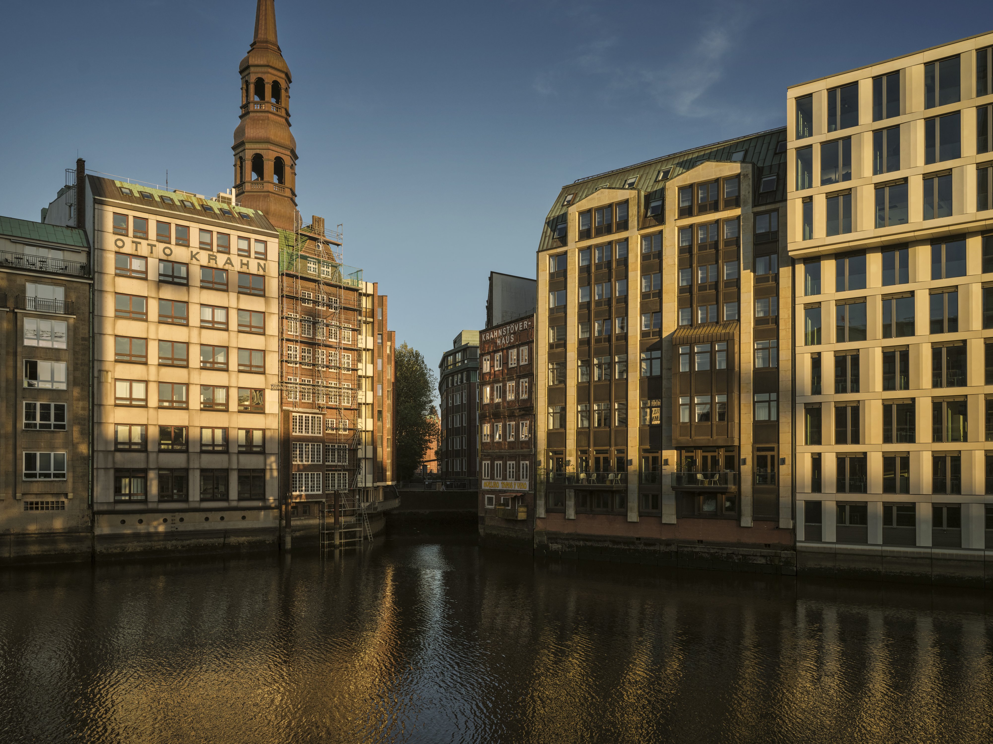 The Nikolai Hamburg - Leonardo Limited Edition 14/15