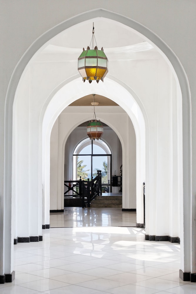 Kaskazi Beach Hotel 6/36