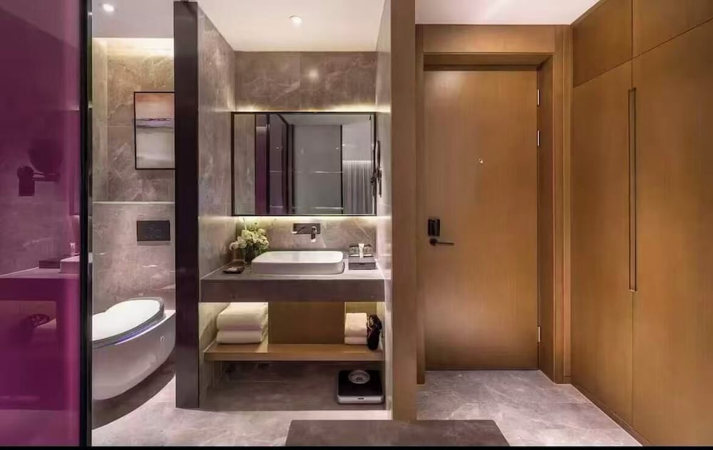 Mercure Kunshan MIXC Hi-tech 53/56