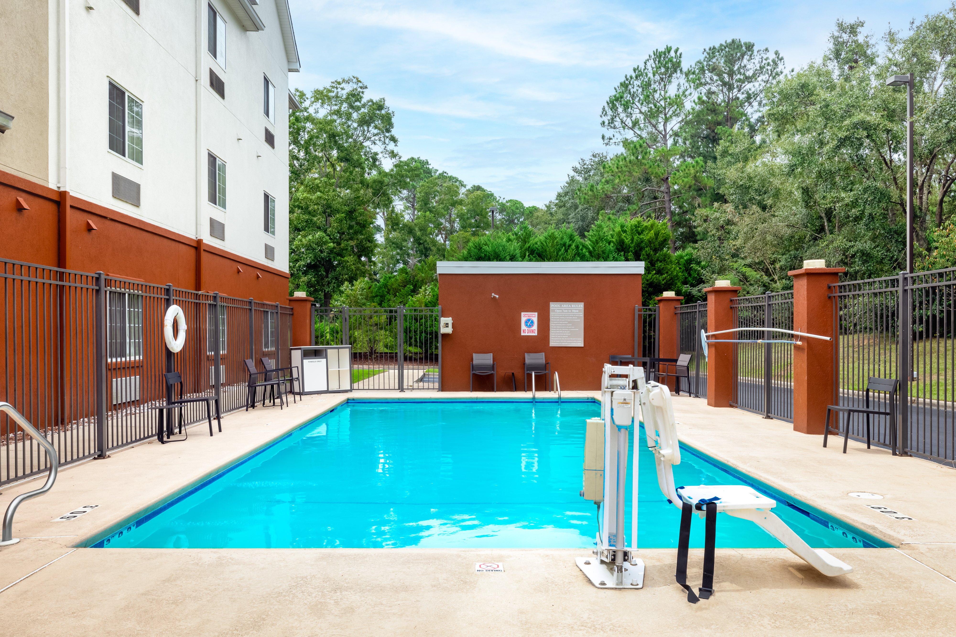 Candlewood Suites Enterprise 45/47