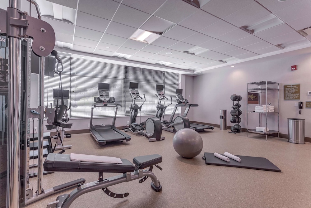 Hilton Garden Inn Toronto Brampton West 30/70