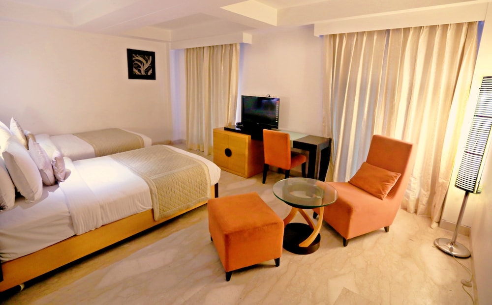 Venizia Sarovar Portico (ex Grand Venizia) 17/55