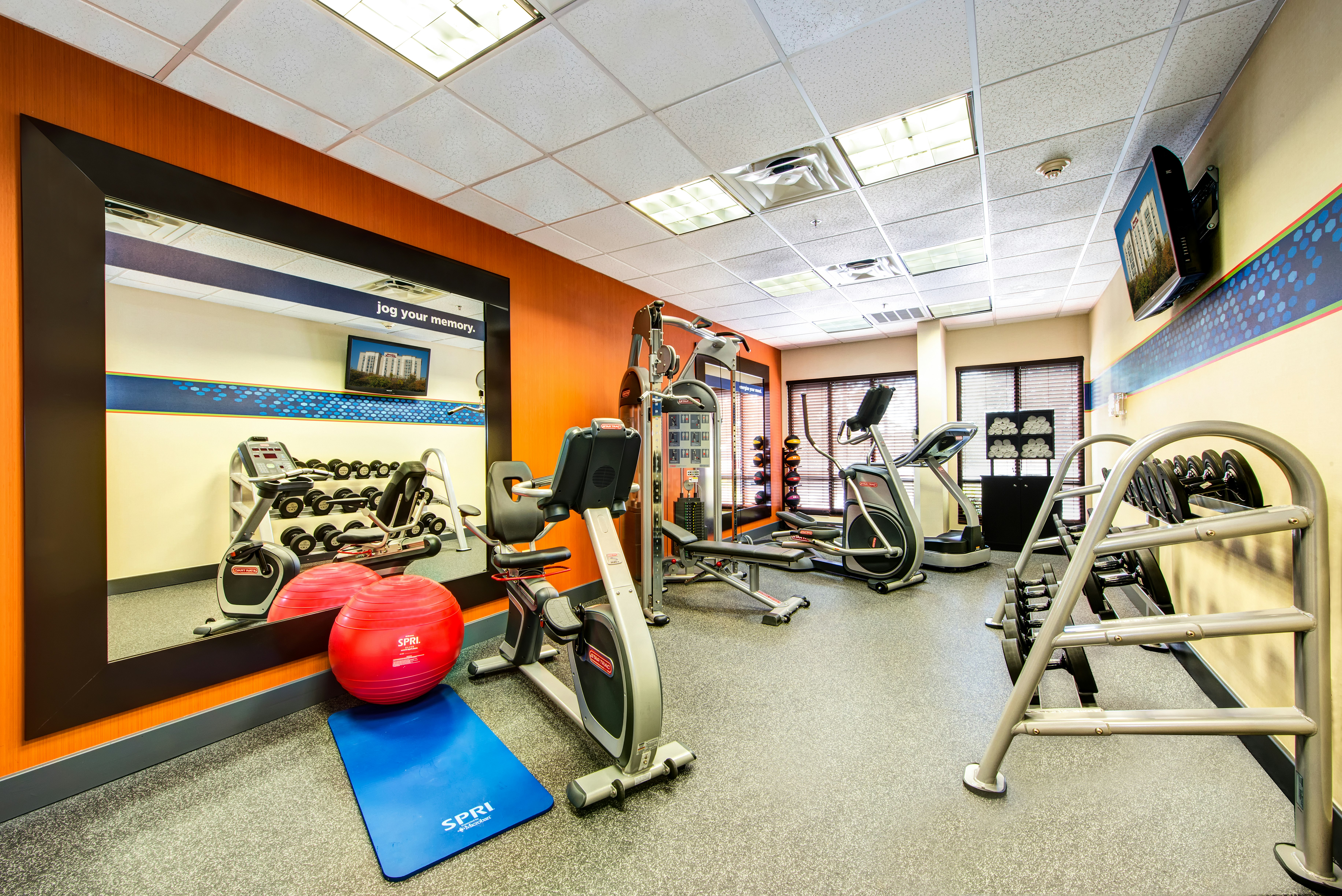 Hampton Inn Suites Atlanta Airport North I85 36/71