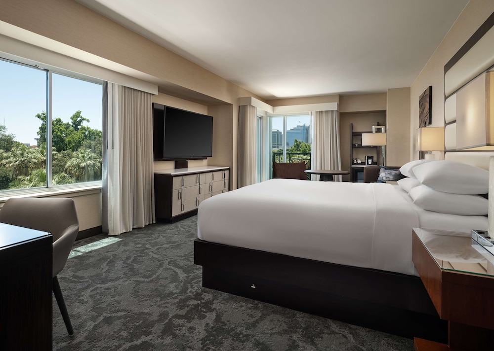 Hyatt Regency Sacramento 9/63