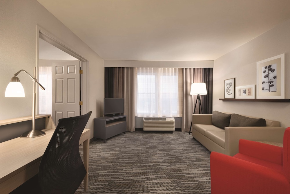 Country Inn & Suites by Radisson, Galena, IL 41/67