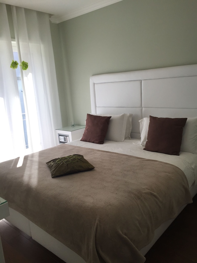 Bougainvillea Relais 13/50