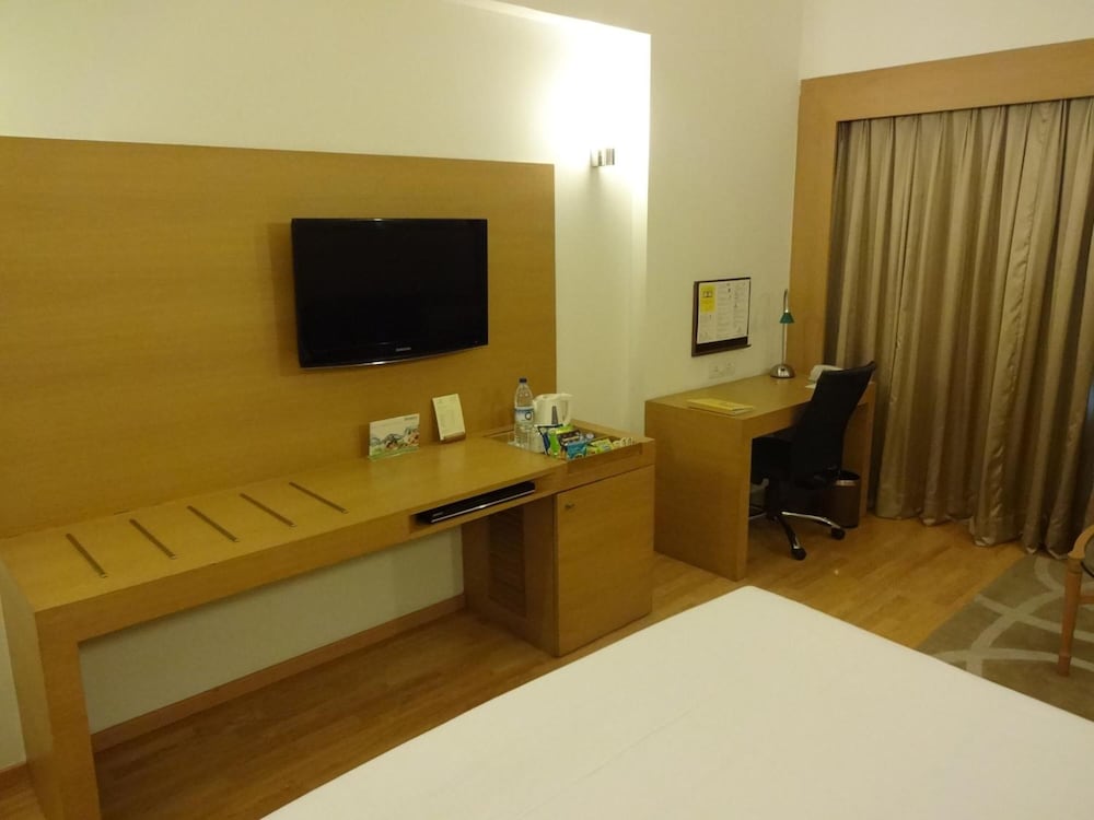 Lemon Tree Premier Hitec City 15/61