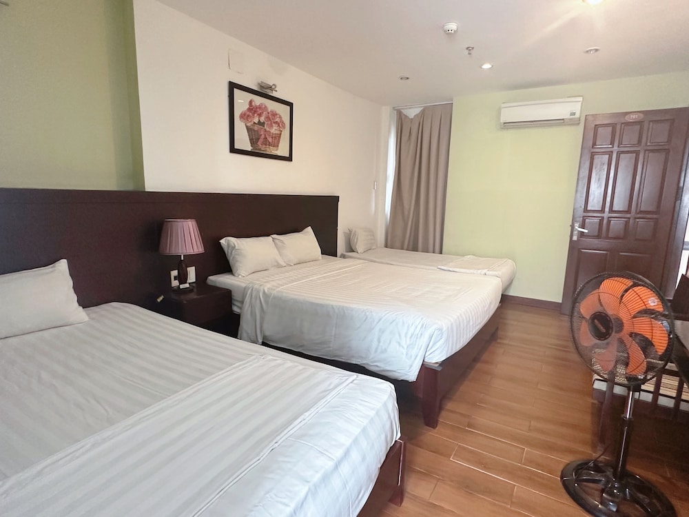 Dragon Sea Hotel 13/50