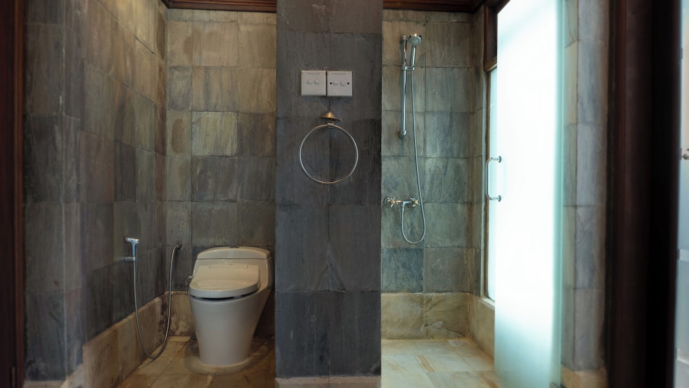 Indra Maya Pool Villas 72/72