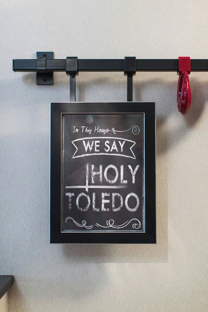 RENAISSANCE TOLEDO DOWNTOWN HOTEL 23/66
