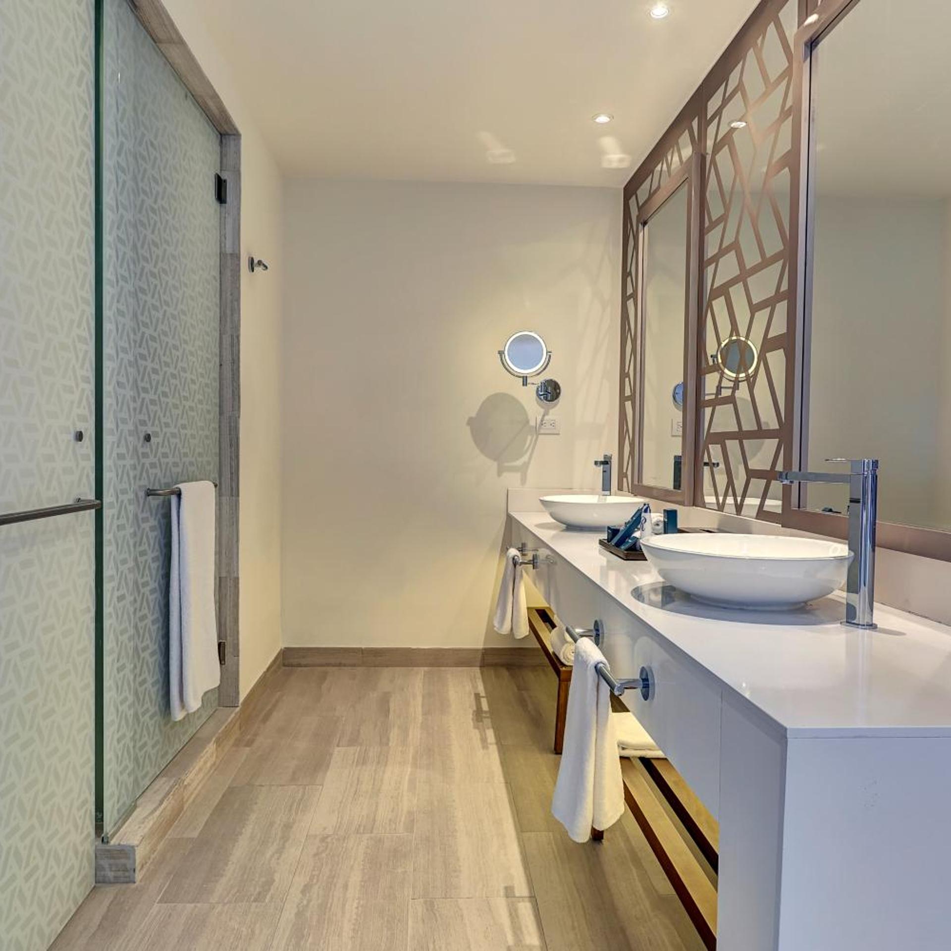 Junior Suite, Luxury, Sunset View, Sofa، Royalton CHIC Cancun, An Autograph Collection (ex Royalton Cancun) 10/10