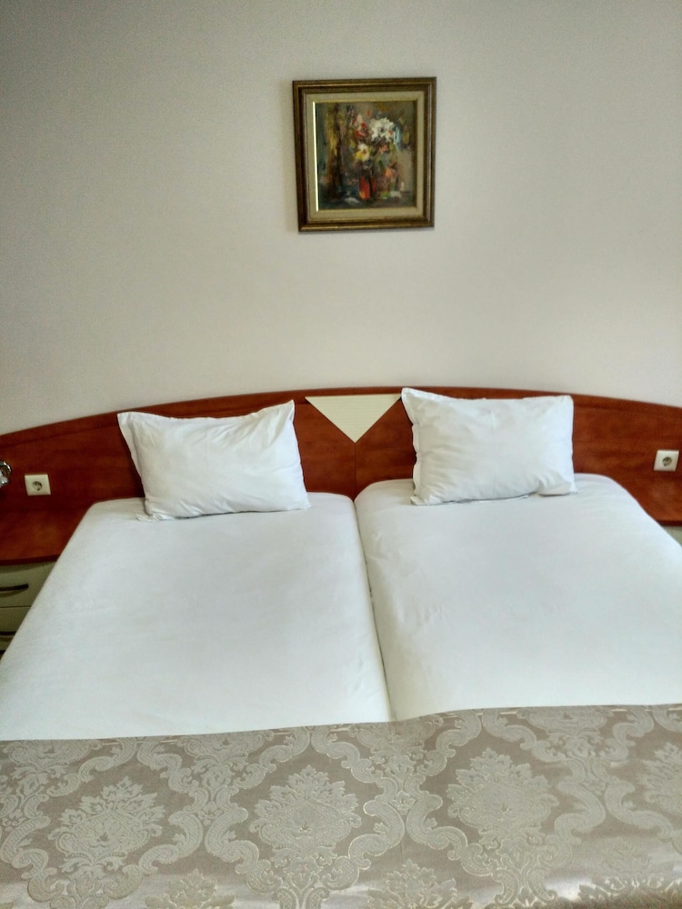 Hotel Philippopolis 12/37