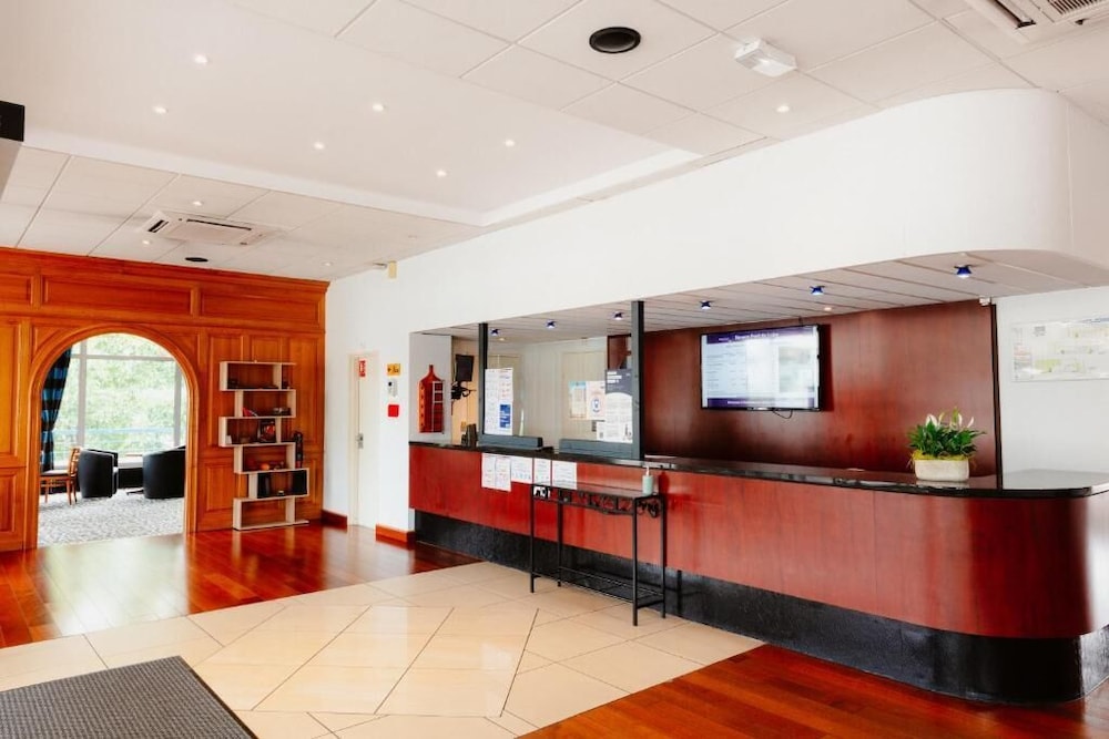 Mercure Nevers Pont De Loire 6/67