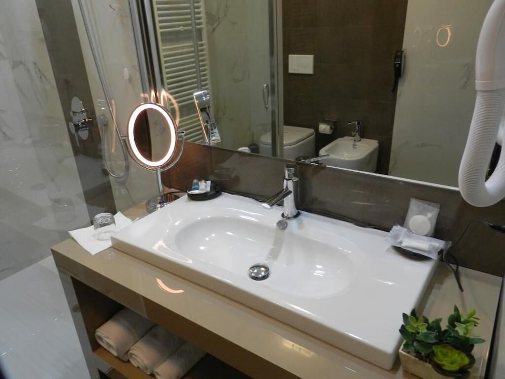 Hotel Boutique Kotoni 20/21