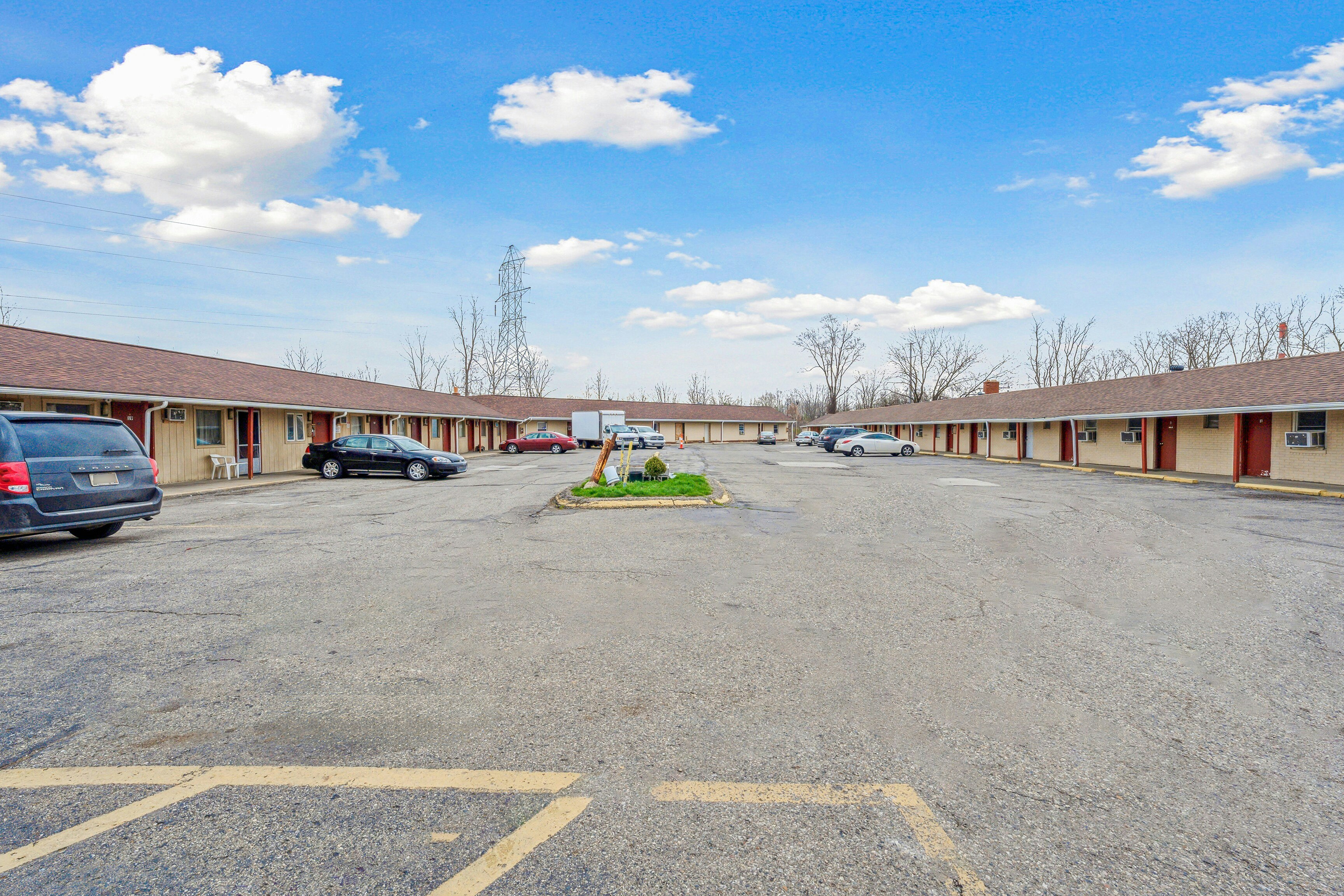 Flint Motel by OYO MI Near I-475 49/70