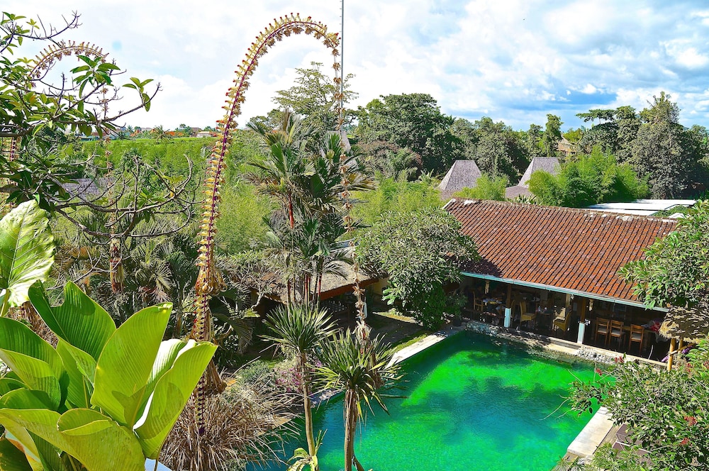 Aqua Octaviana Bali Villa 31/35