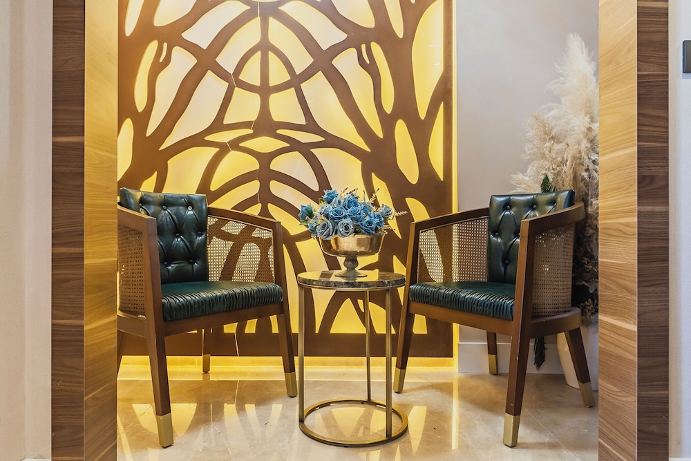 Lord Morgan Exclusive Design & Cihangir 2/55