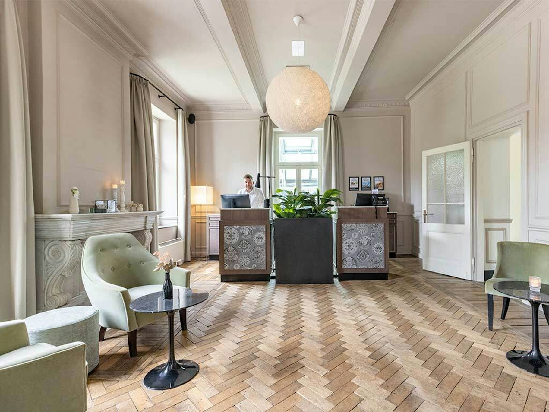Sandton Chateau de Raay 26/50