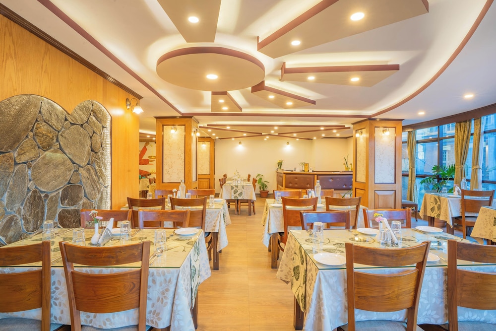 Jai Hotels 39/50