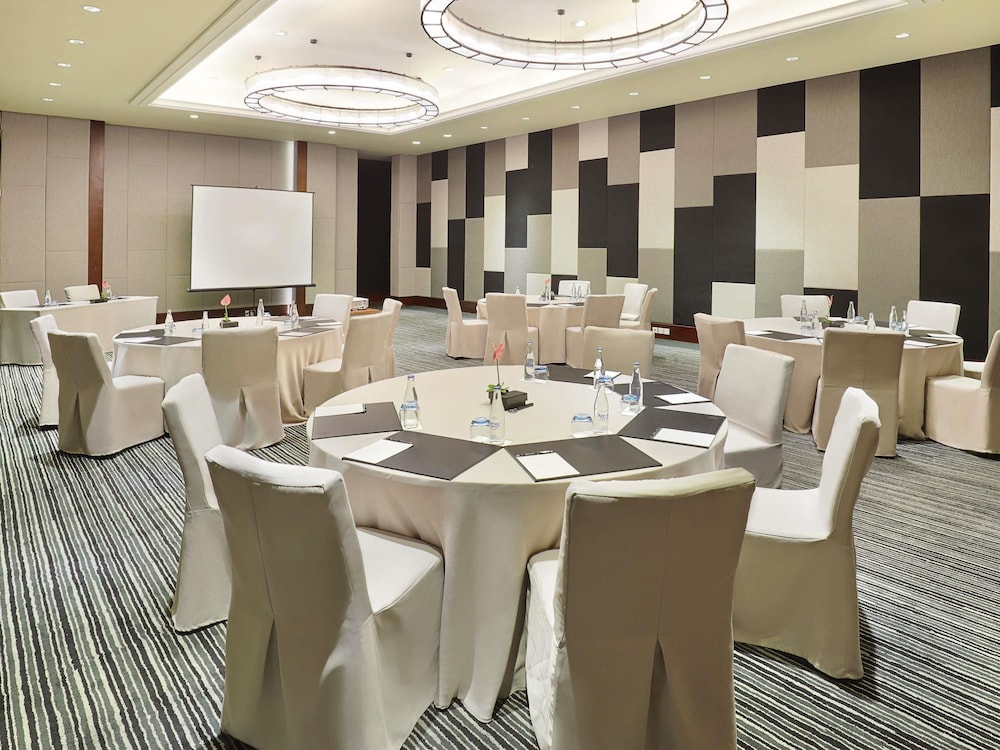 Pullman Bali Legian Beach 55/63