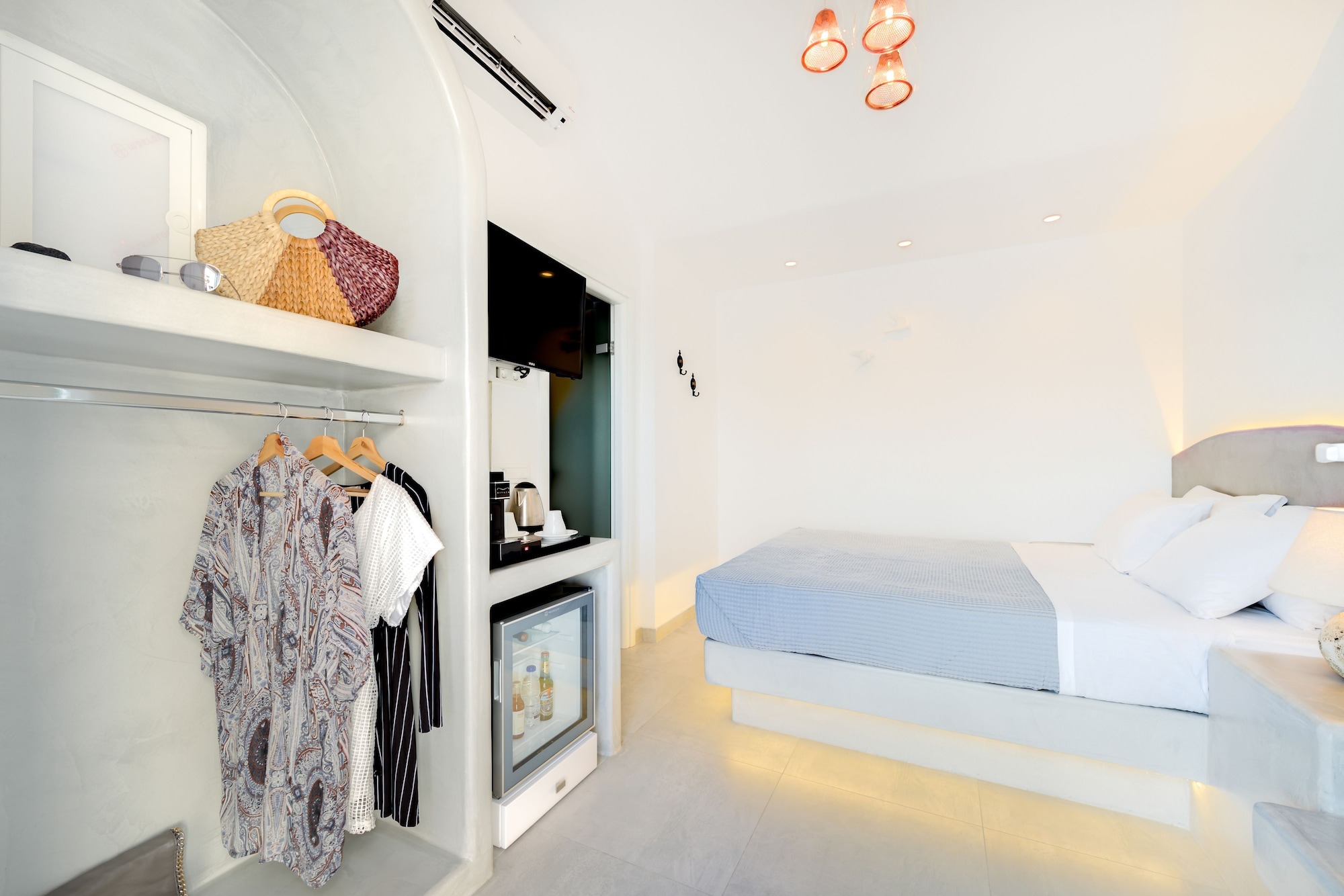 BUDGET, DOUBLE BED