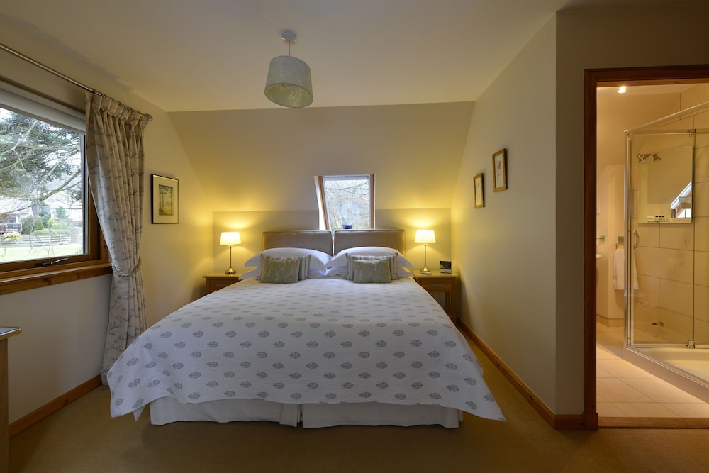 Brae House 3/39