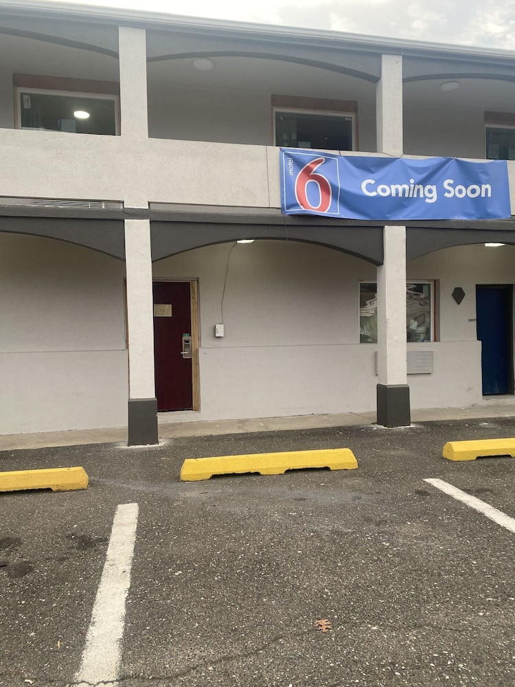 Motel6 Williamstown, NJ - Black Horse Pike 22/24