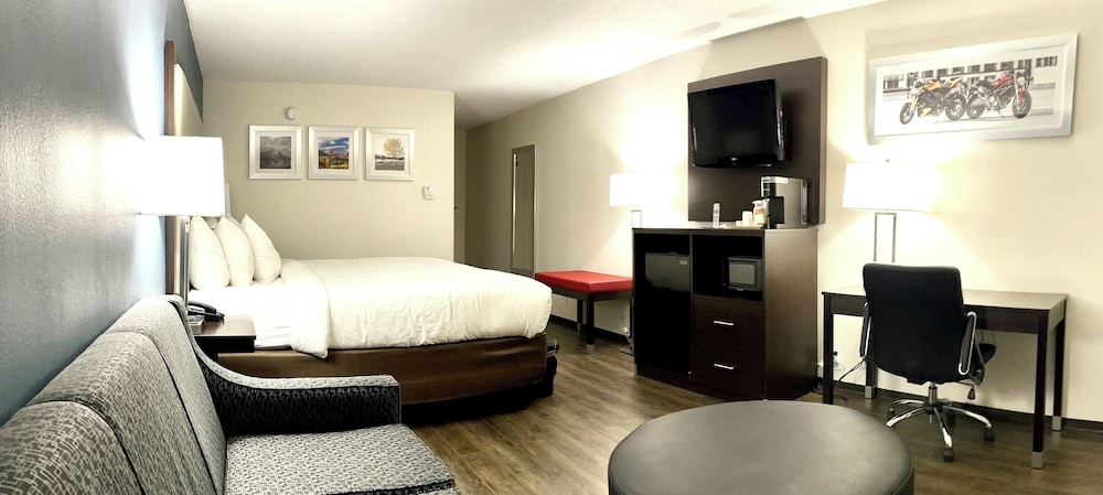 Clarion Hotel Conference Center Maggie Valley NC 13/32