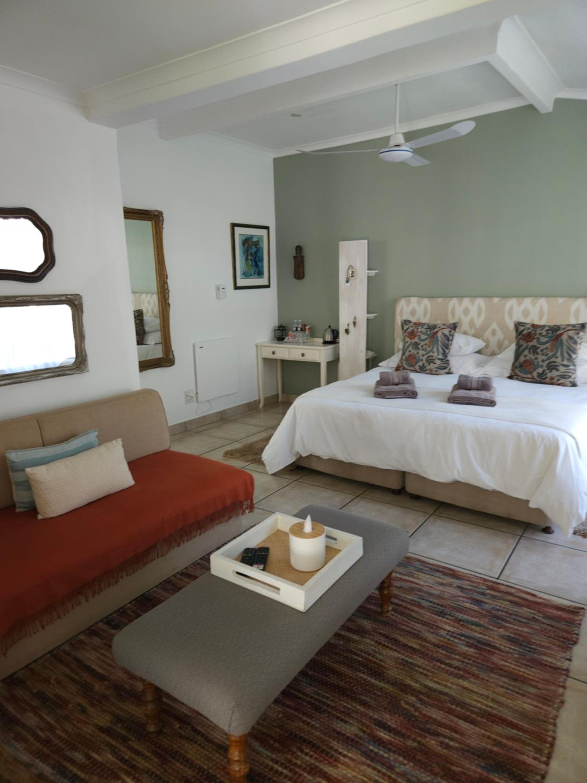 Stannards Guest Lodge 10/50