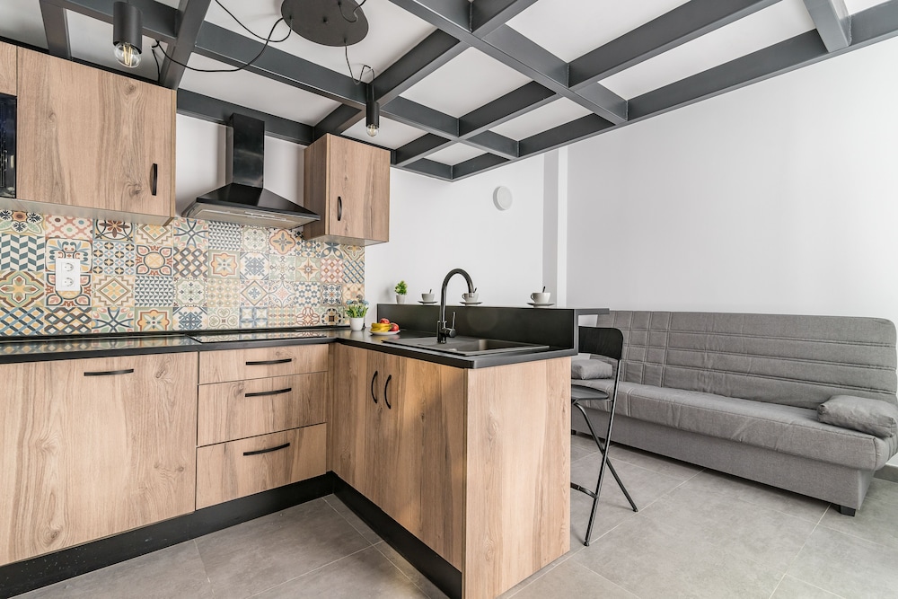 Open Sea Suites 5/47