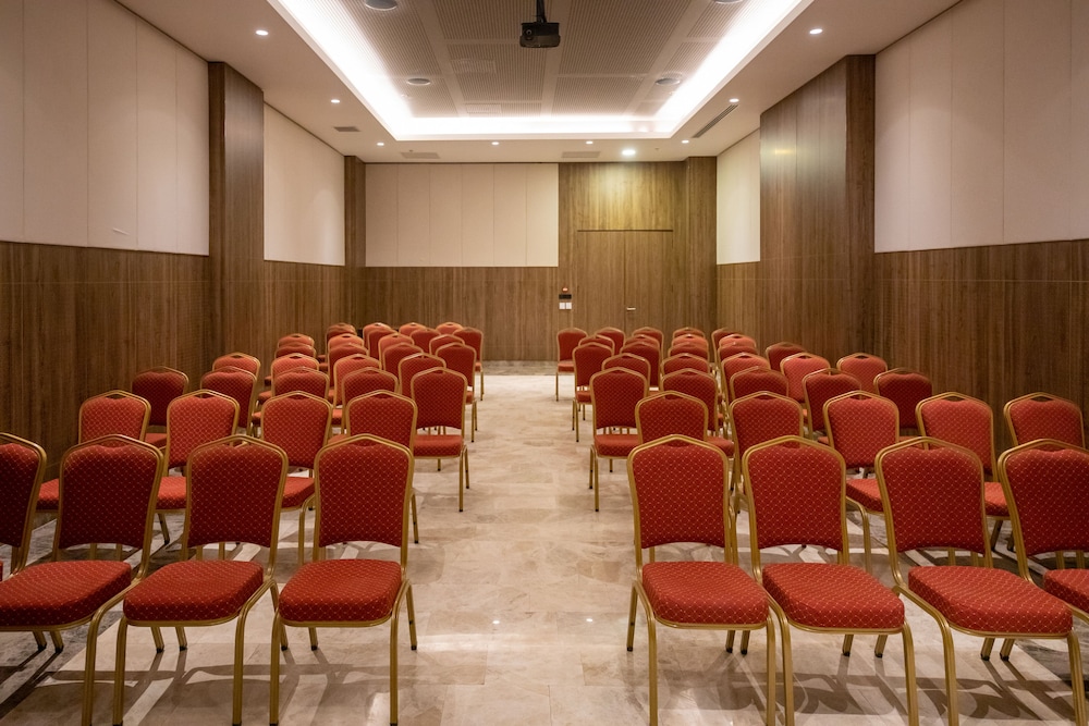 Engin Otel 17/30