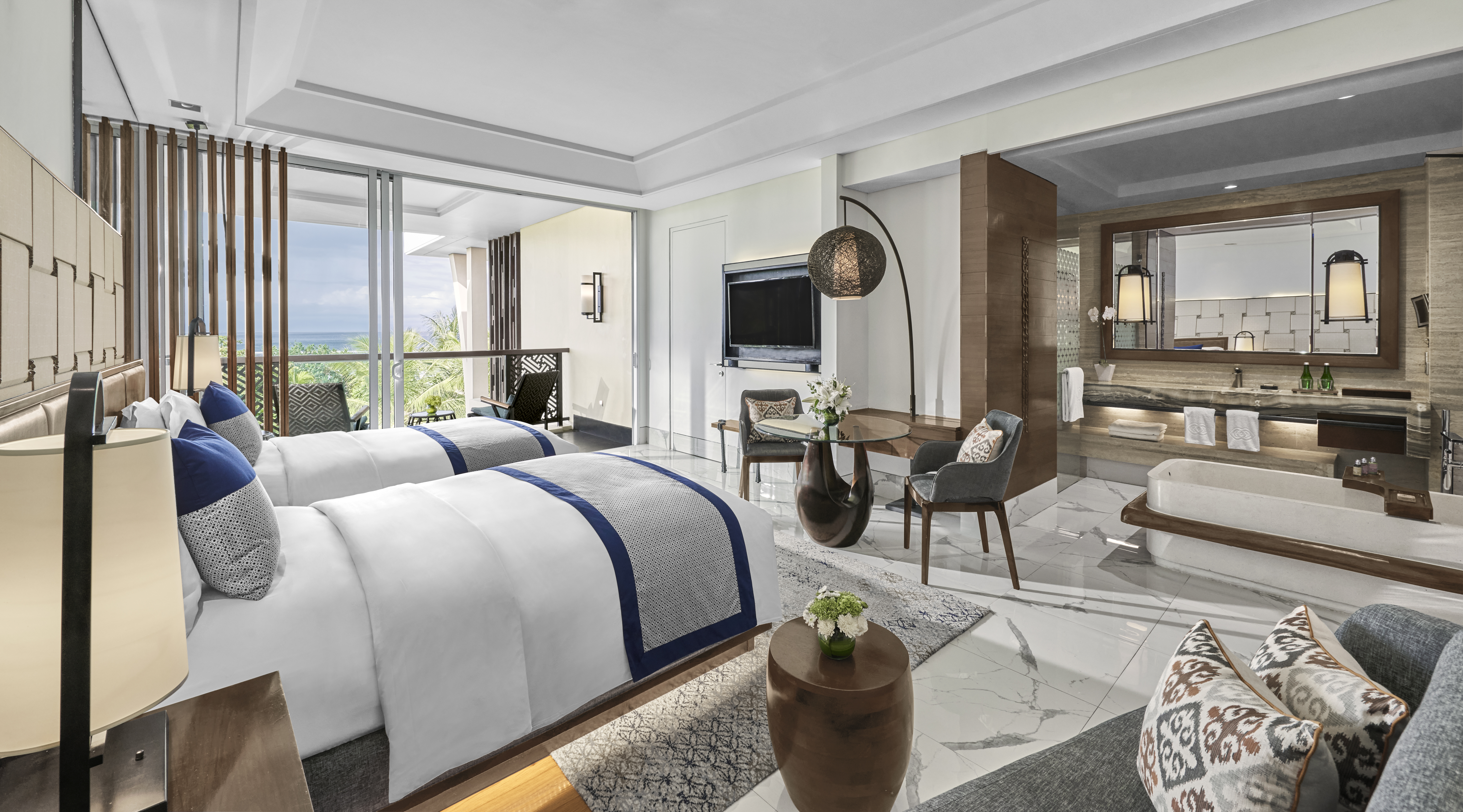 Luxury, Resort View