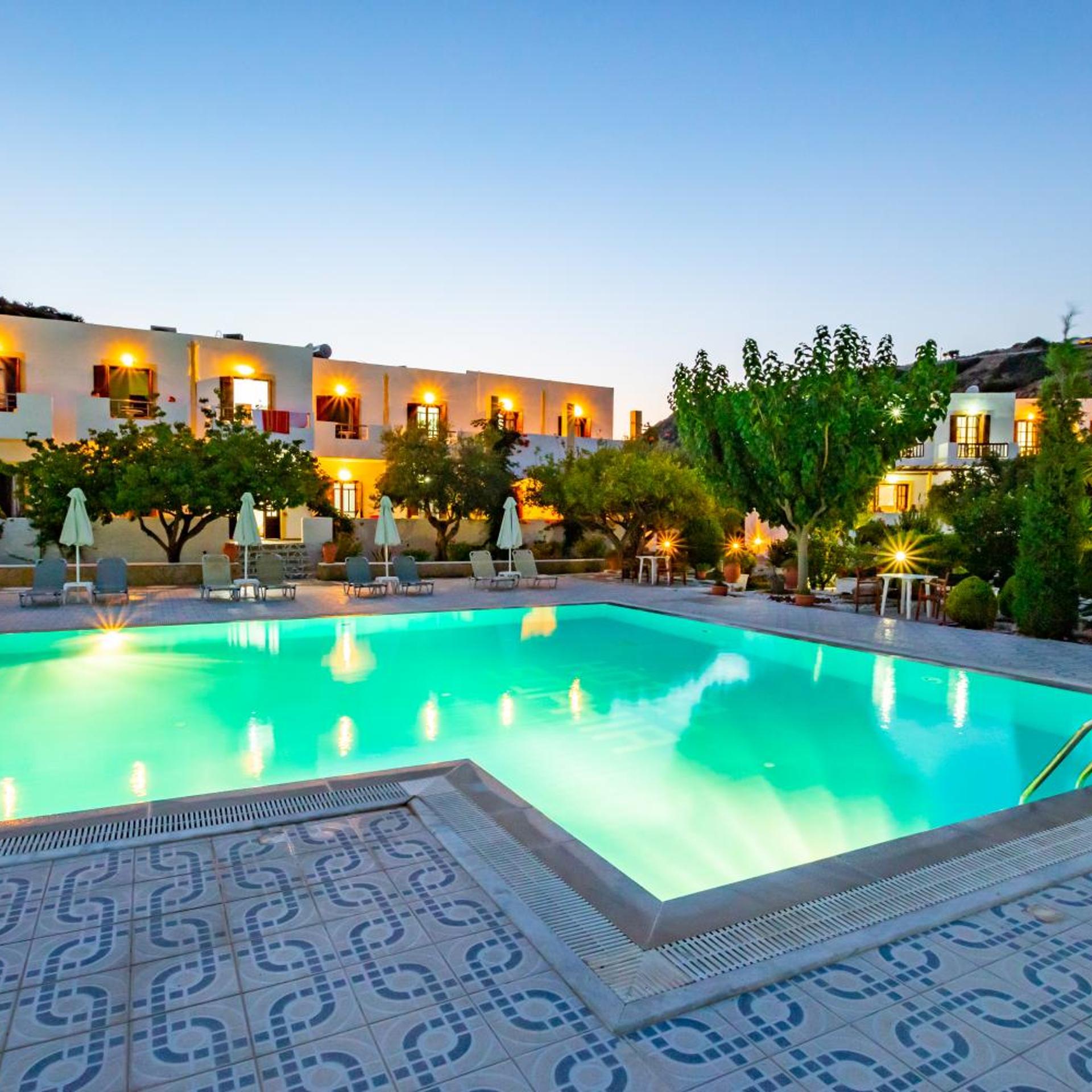 Casa Garden Hotel 41/43